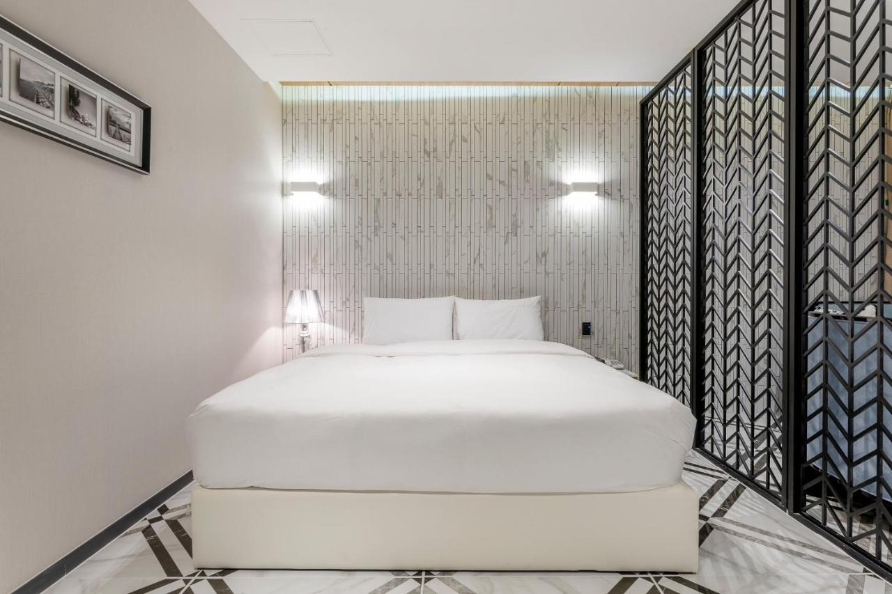 Air Sky Hotel Busan Extérieur photo
