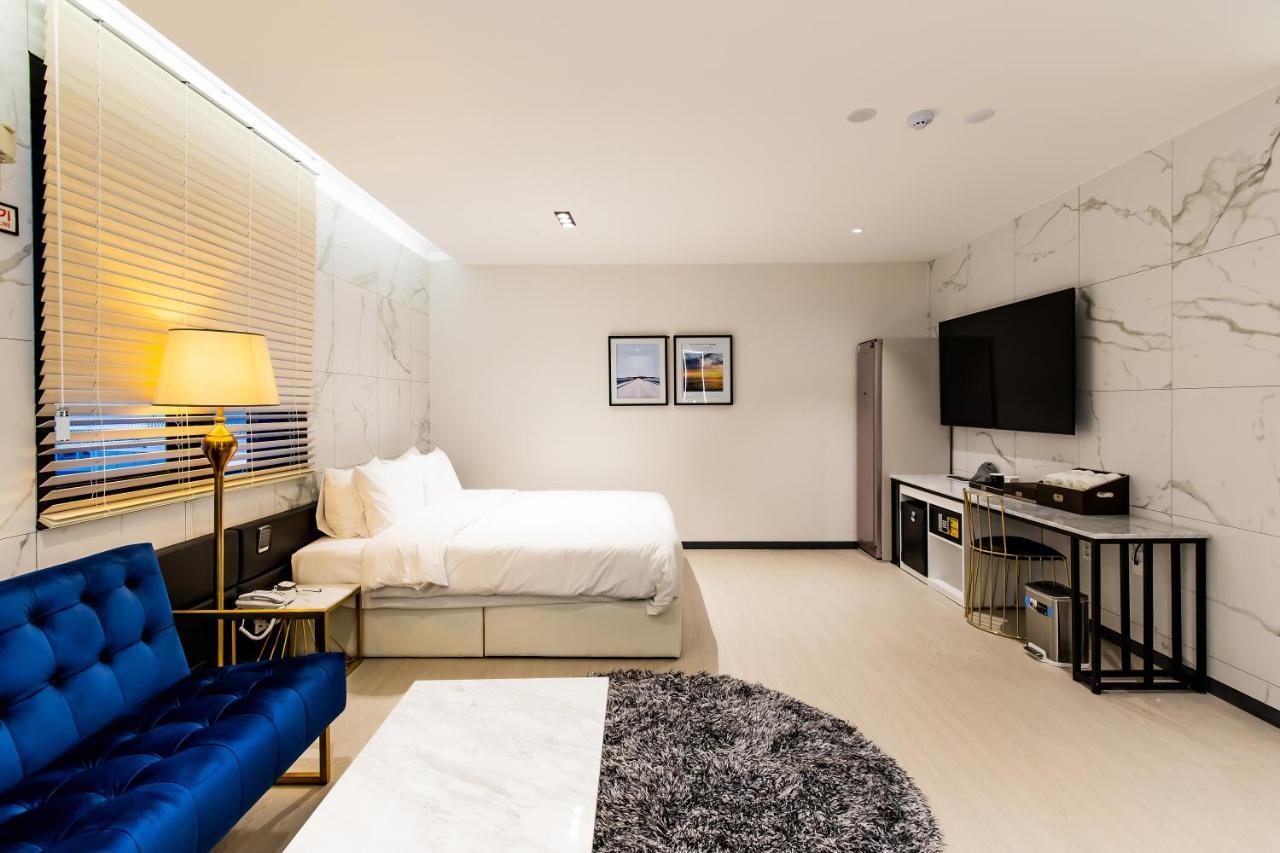 Air Sky Hotel Busan Extérieur photo